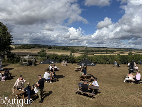 Outside the Farmers Dog Pub & Restaurant